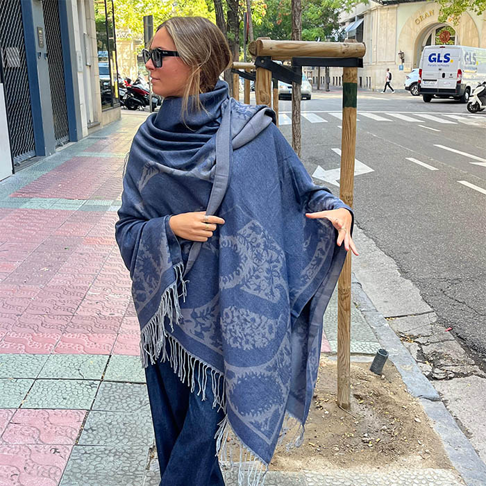 Poncho capa reversible Estampado Azul Julunggul