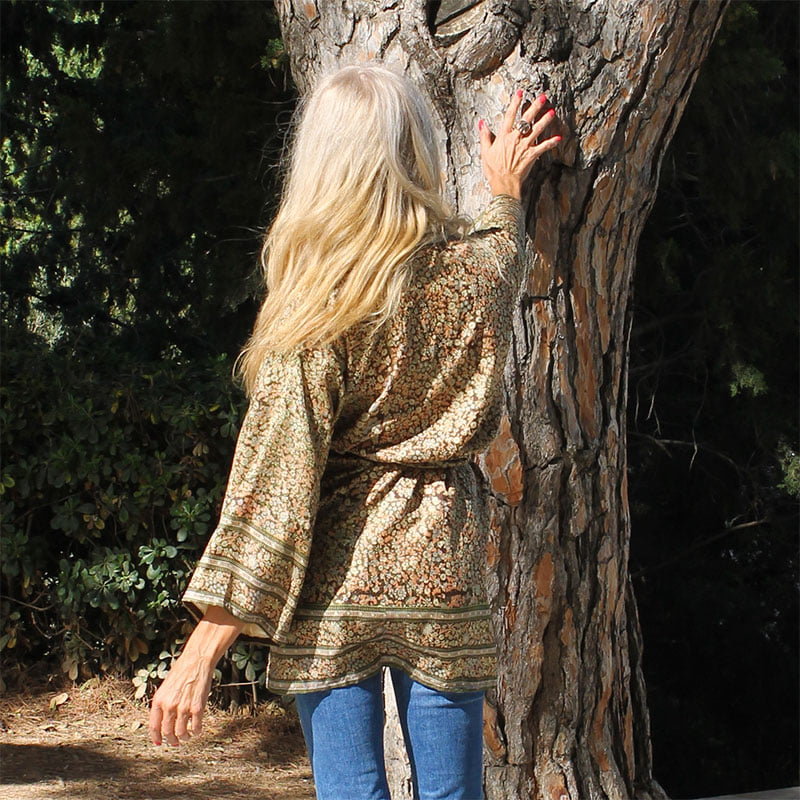 kimono de seda y forro marron estampado liberty julunggul 2