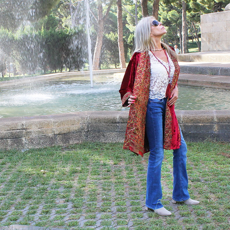 kimono de terciopelo rojo y seda de julunggul
