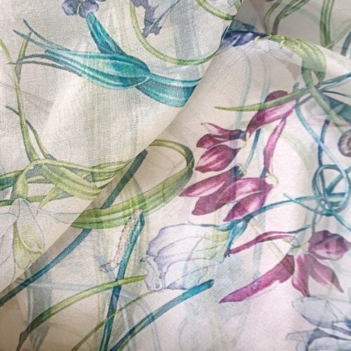 Fular de seda natural beige con flores buganvilla Julunggul