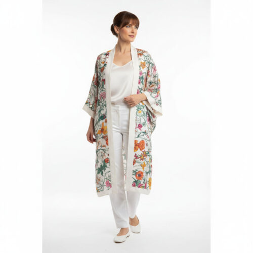 Kimono largo de semiseda blanco con estampado floral 1 Julunggul